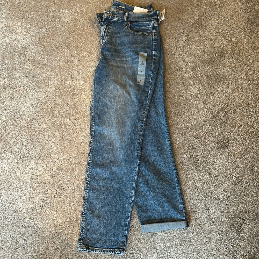 NWT Old Navy Boyfriend Jeans
